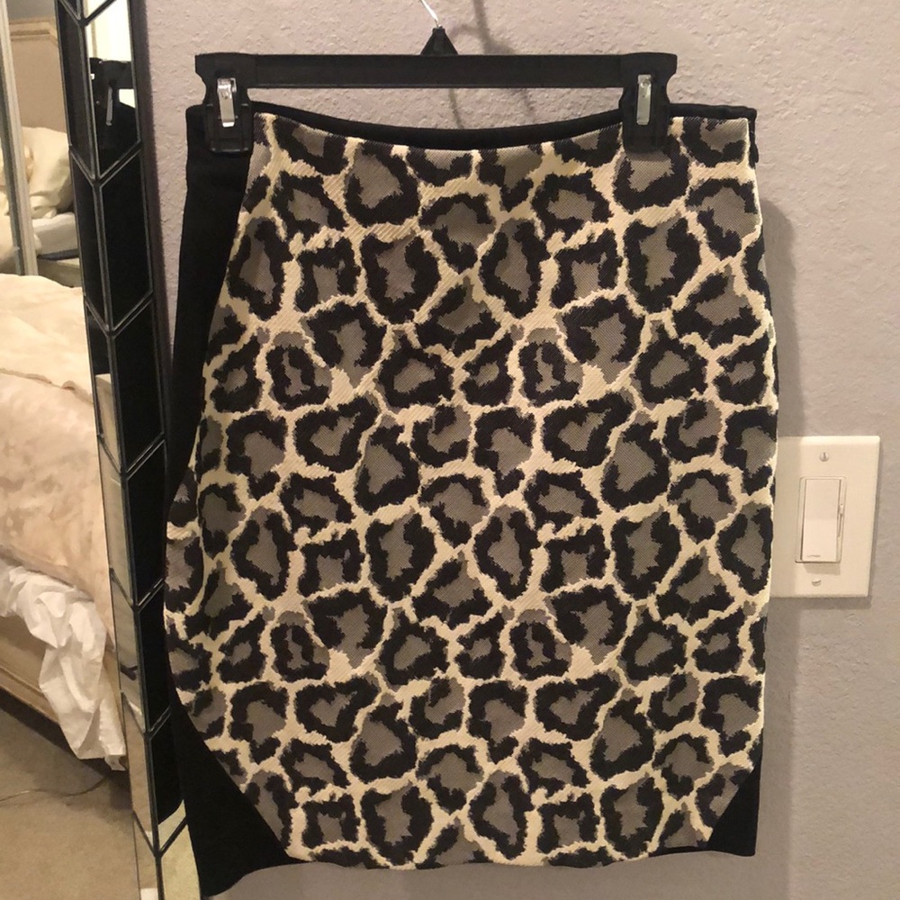 Diane von Furstenberg leopard print pencil skirt